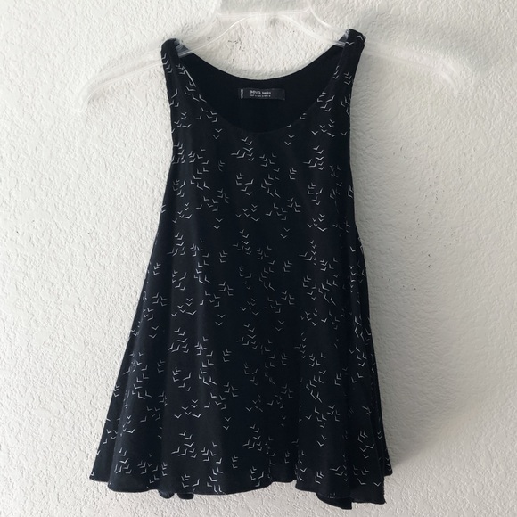 Mango Black Lined Swing Style Tank Top size Medium - Picture 2 of 4